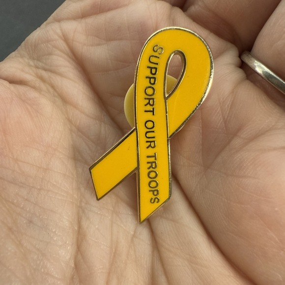 Jewelry - Vintage Support Our Troops Gold Tone Enamel Lapel Pin